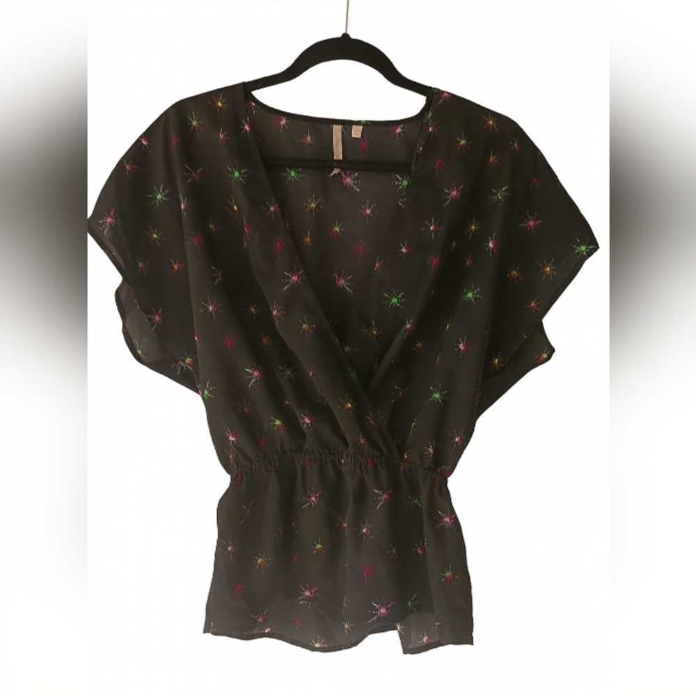 Bellissima Alley Black Sheer Starburst‎ Wrap Top Short Sleeve Blouse Size Small